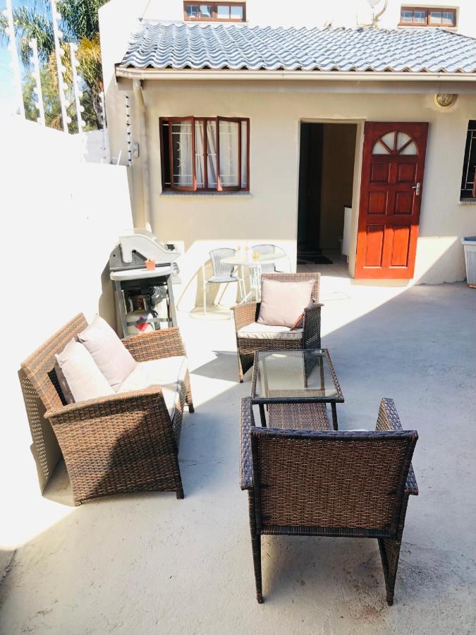 Cozy Guest Suite With Private Access Roodepoort Kültér fotó